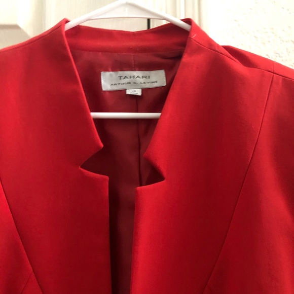 Women’s Tahari jacket - Picture 3 of 11